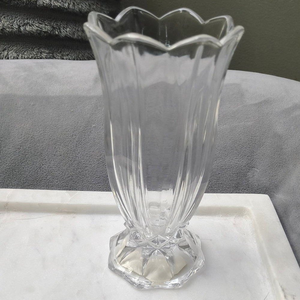 Mikasa Starlight Tulip Clear 5"‎ Bud Vase